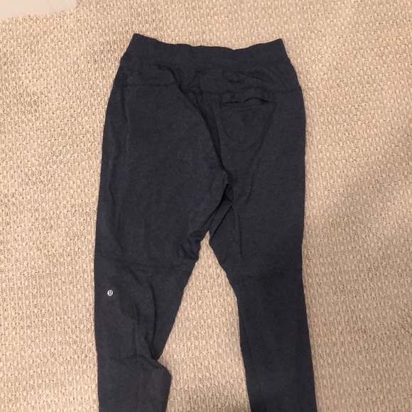 Lululemon Sweatpants joggers - Picture 3 of 4